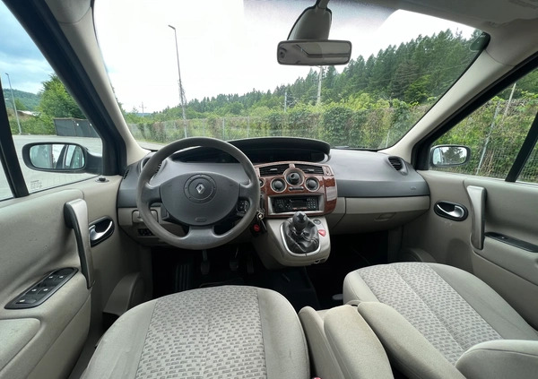 Renault Scenic cena 9900 przebieg: 194000, rok produkcji 2006 z Suraż małe 137